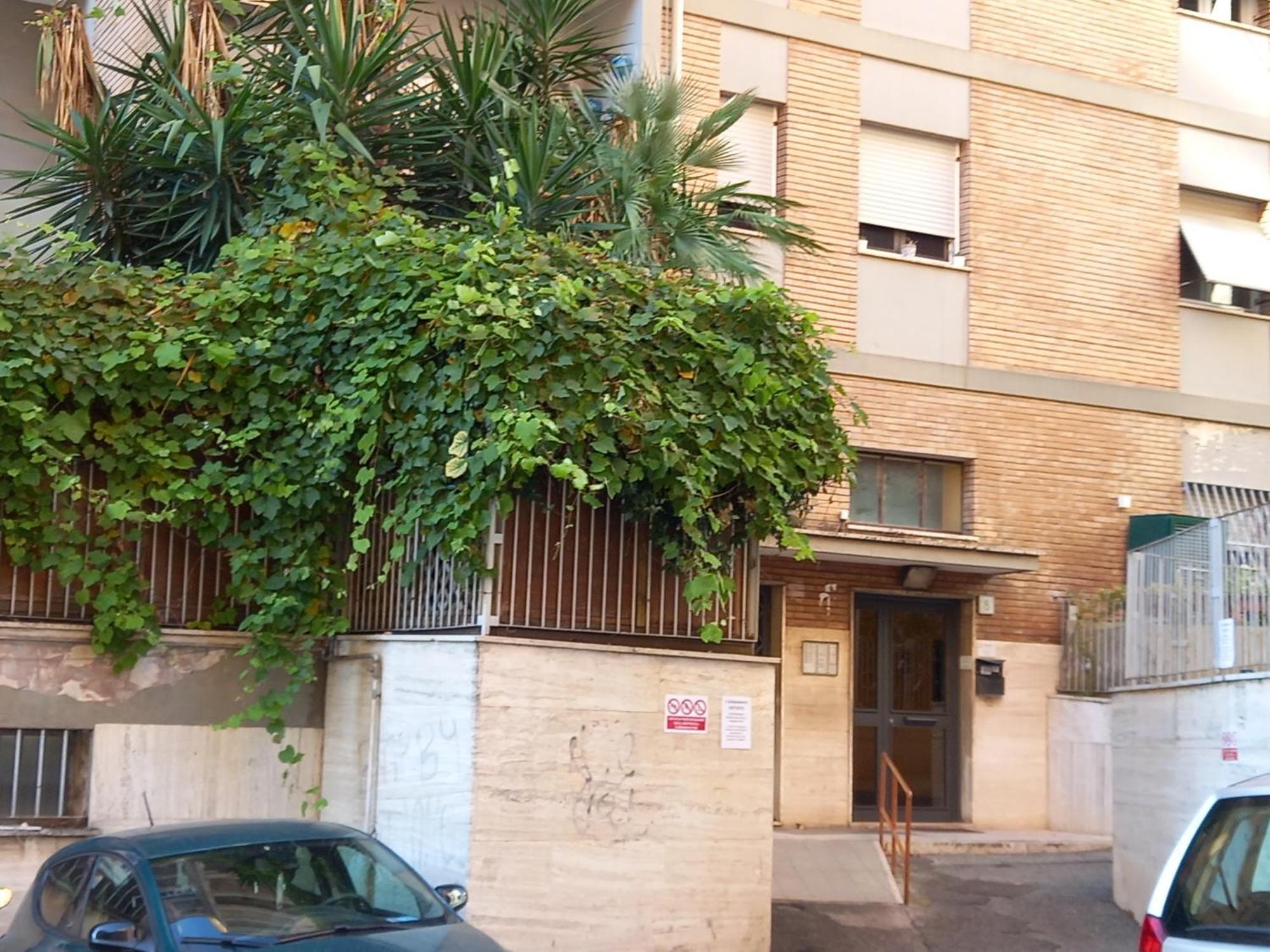 Lungotevere Holidays Рим Екстериор снимка