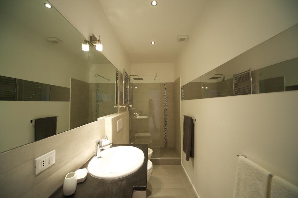 Lungotevere Holidays Рим Екстериор снимка